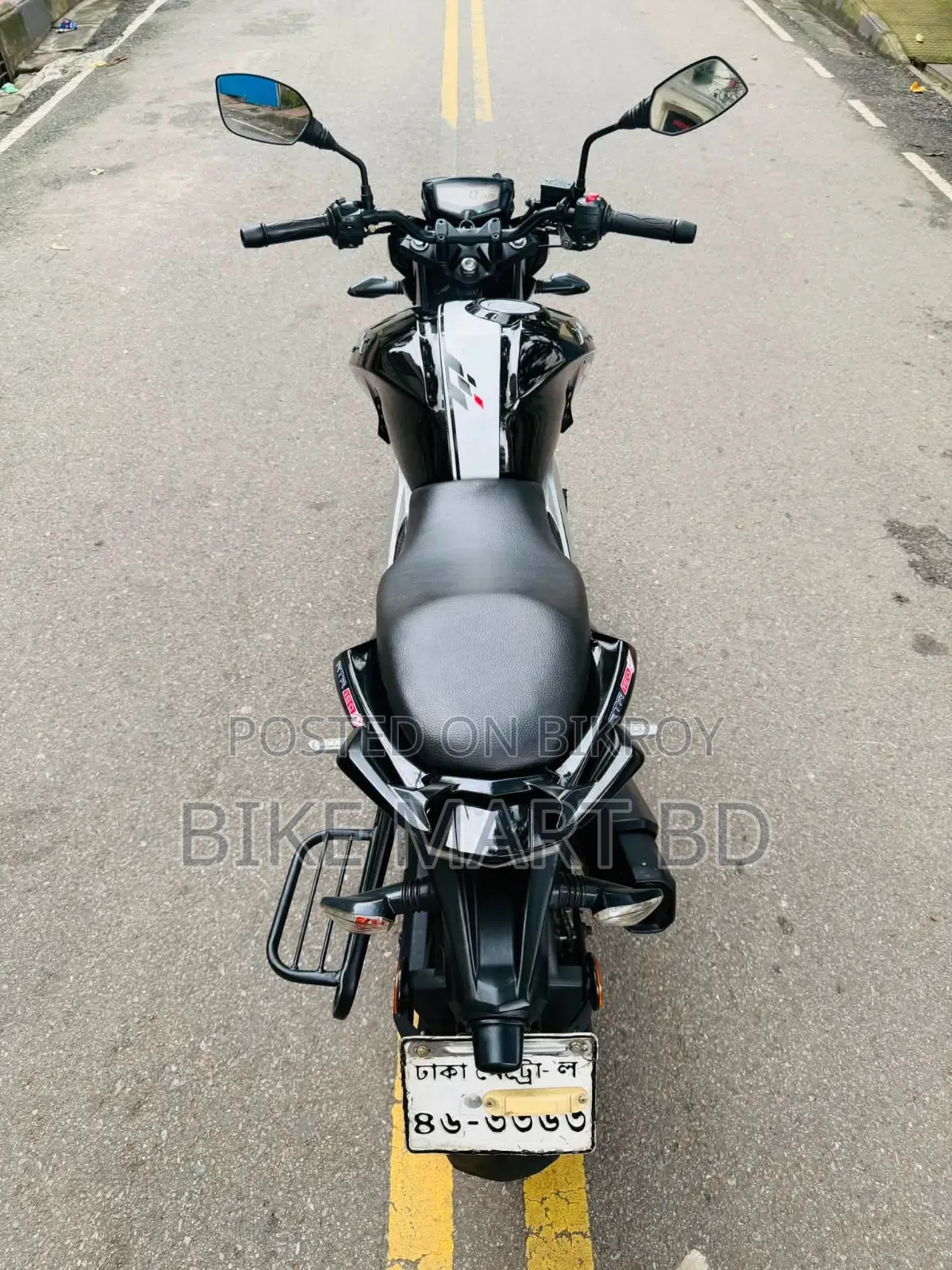 টিভিএস অ্যাপাচি আরটিআর ১৬০ ৪ভি ২০২০ ব্ল্যাক