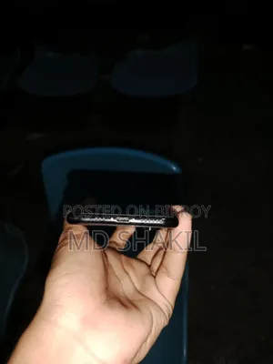 অ্যাপল আইফোন এক্সএস ২৫৬ জিবি ব্ল্যাক