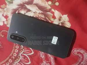 স্যামসাং গ্যালাক্সি এ১৭ ৫জি ১২৮ জিবি কালো