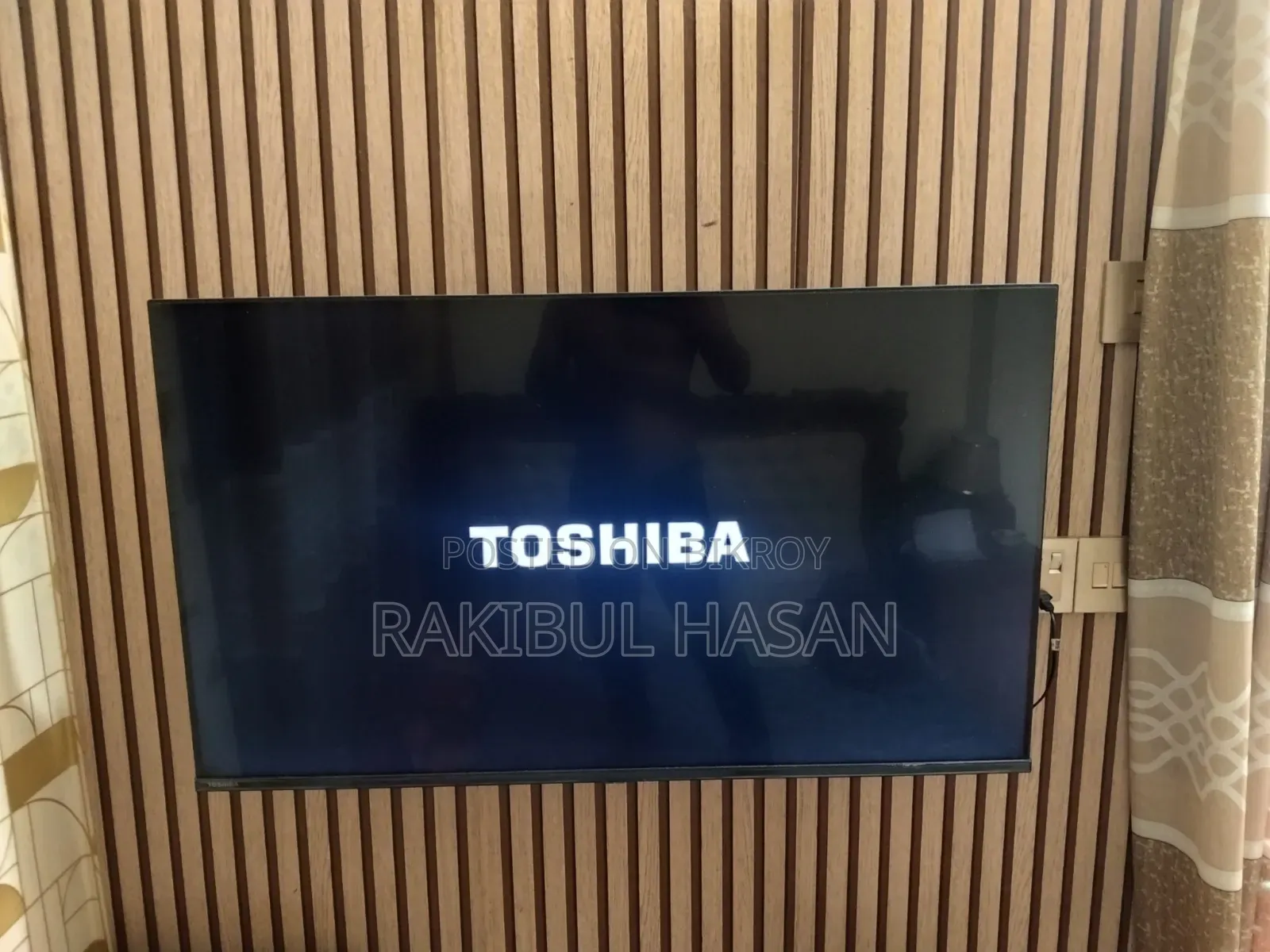 তোশিবা ৪৩" টিভি নতুন কন্ডিশন