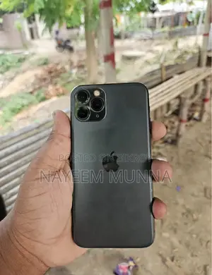 অ্যাপল আইফোন ১১ প্রো ৬৪ জিবি কালো