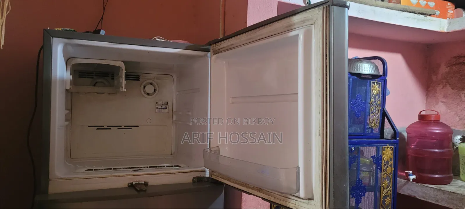 এলজি বাটারফ্লাই রেফ্রিজারেটর - ফ্রেশ কন্ডিশন / ব্যবহৃত