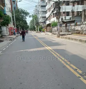 সেক্টর-১২ তে ৩০ ফুট রাস্তা সহ ৩ কাঠা উত্তরমুখী জমি