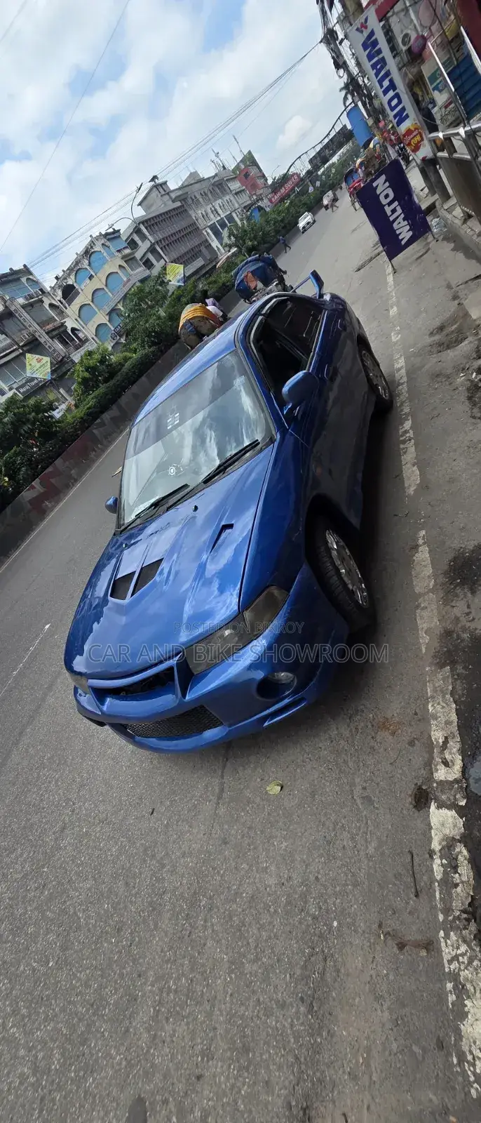 Mitsubishi Lancer 2002 Blue
