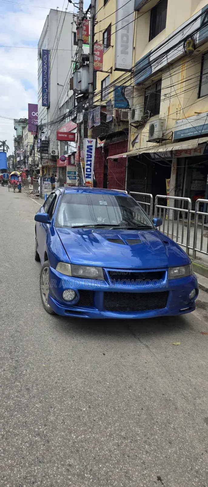 Mitsubishi Lancer 2002 Blue