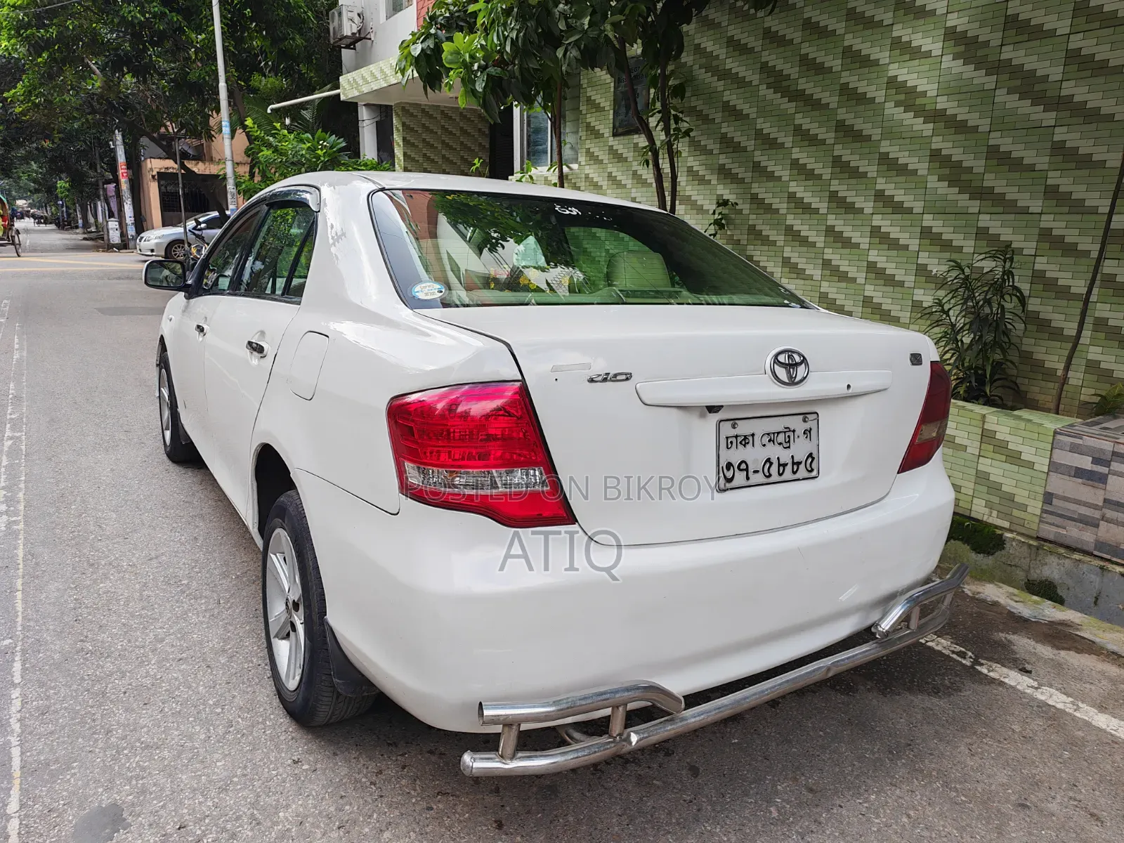 টয়োটা এক্সিও ২০০৯ সাদা