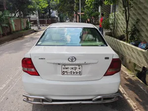 টয়োটা এক্সিও ২০০৯ সাদা