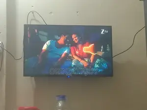 Smart TV 32 Inch
