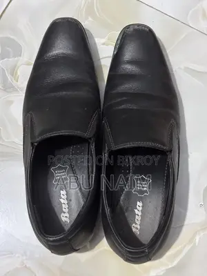 Black Shoe