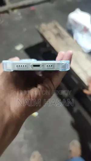অ্যাপল আইফোন ১৩ ১২৮ জিবি হোয়াইট