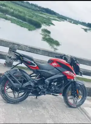 বাজাজ পালসার এনএস১২৫ ২০২৫ লাল