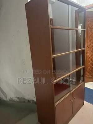 বুক শেলফ
