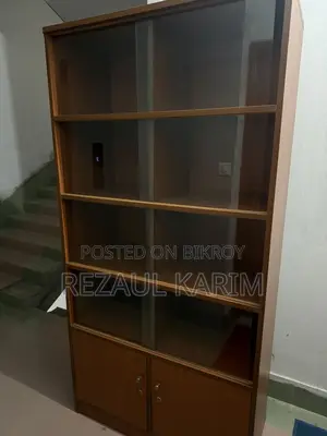 বুক শেলফ