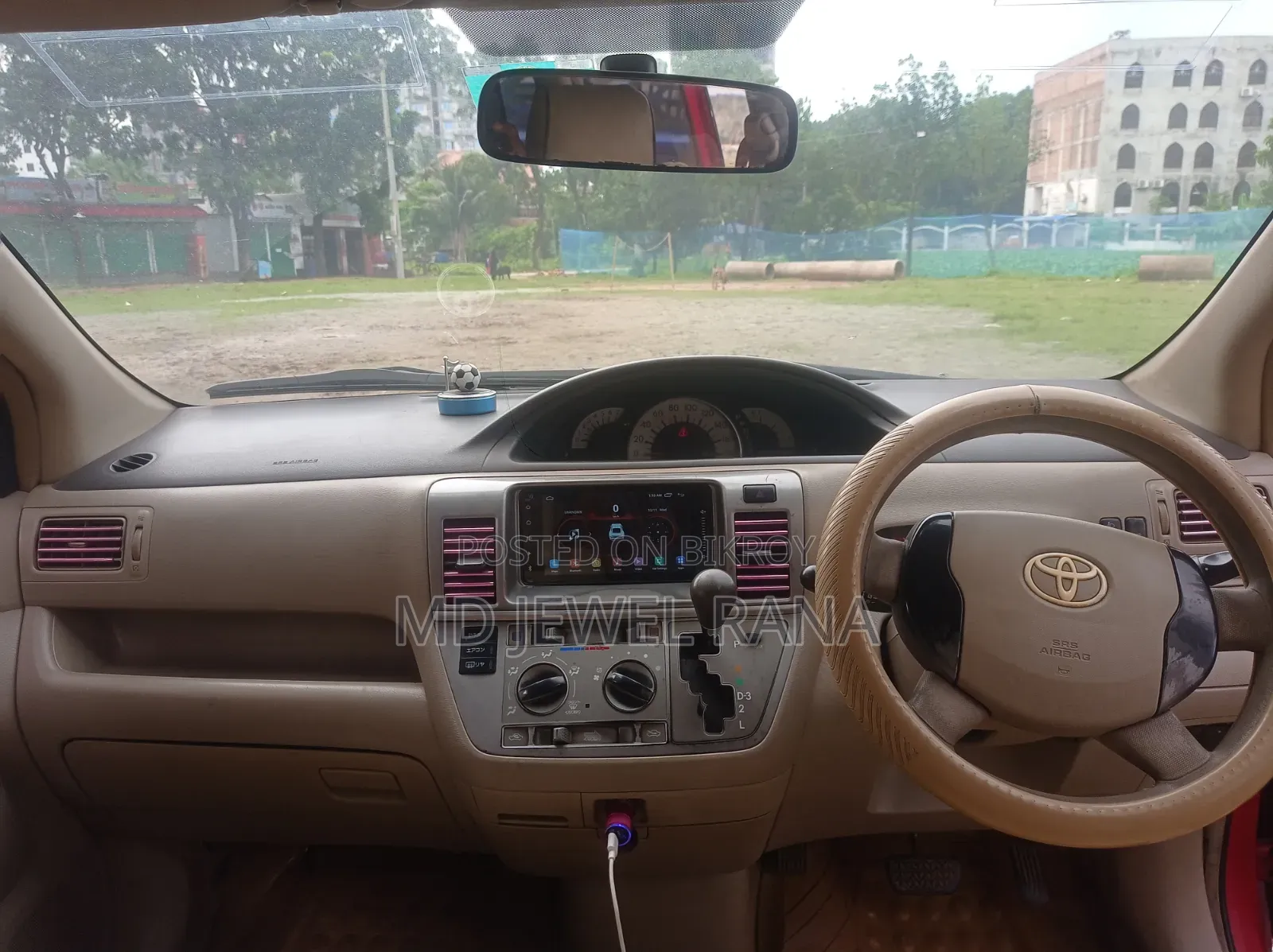 Toyota Raum 2006 Red