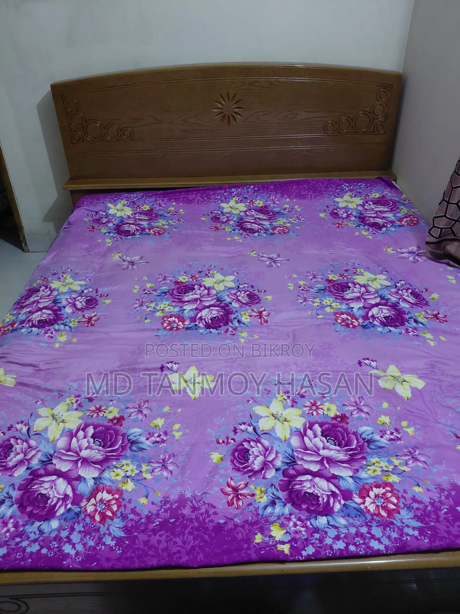 Bed With Mattress 6ft X 7ft