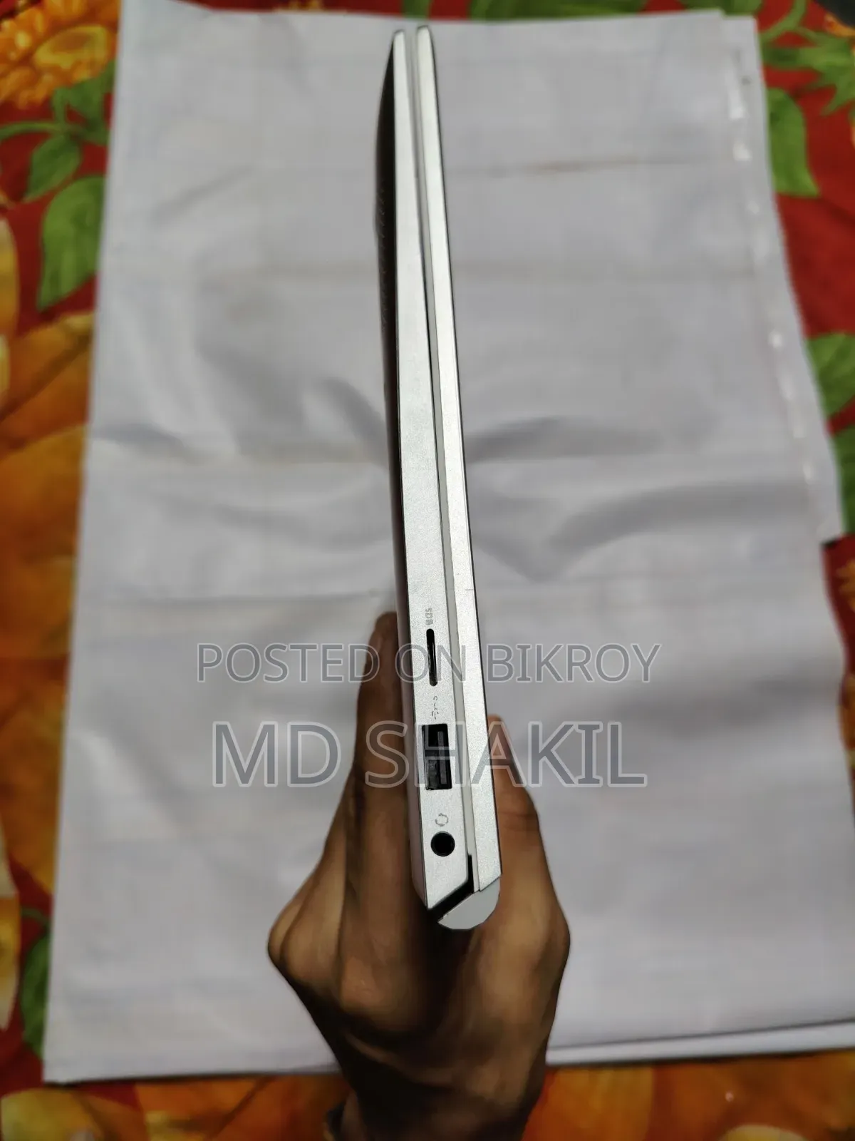 ল্যাপটপ ডেল ইন্সপায়রন ১৫ ৫৫০২ ৮জিবি ইন্টেল কোর আই৭ এসএসডি ৫১২জিবি