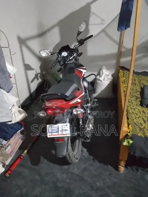 নতুন টিভিএস মেট্রো প্লাস ২০২৫ রেড