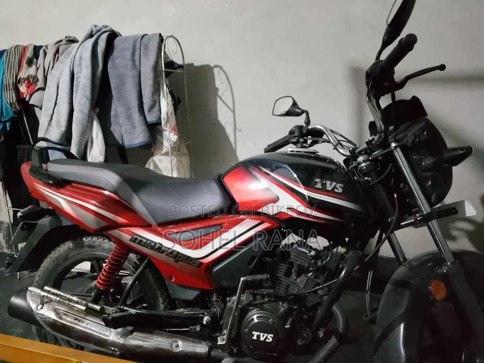 নতুন টিভিএস মেট্রো প্লাস ২০২৫ রেড
