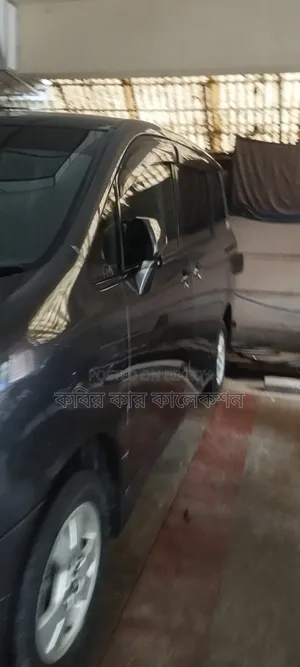 Toyota Noah 2013 Gray