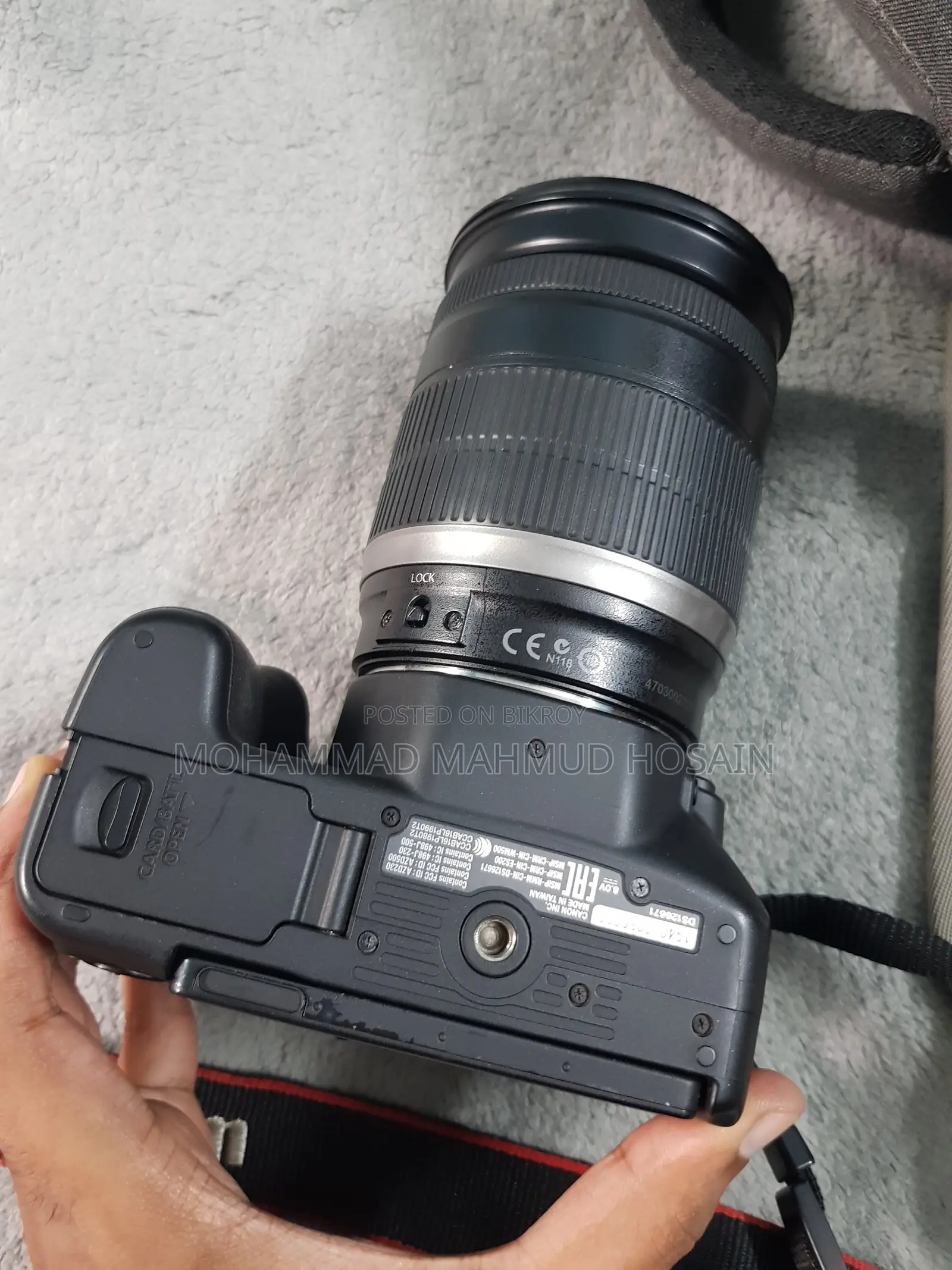 Canon 200D DSLR With 18-200mm Zoom Lens