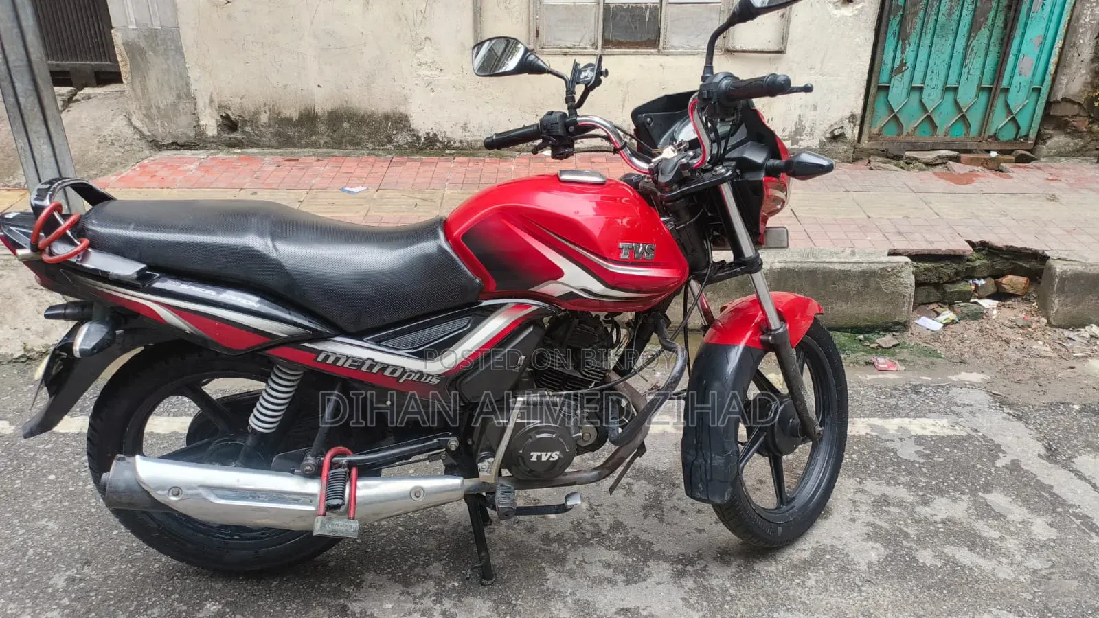 TVS Metro Plus 2018 Red