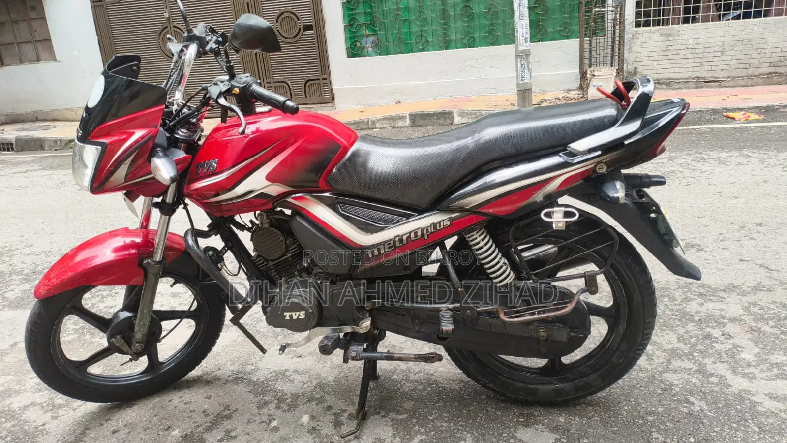 TVS Metro Plus 2018 Red