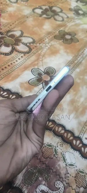 অপ্পো রেনো ২৫৬ জিবি পার্পল