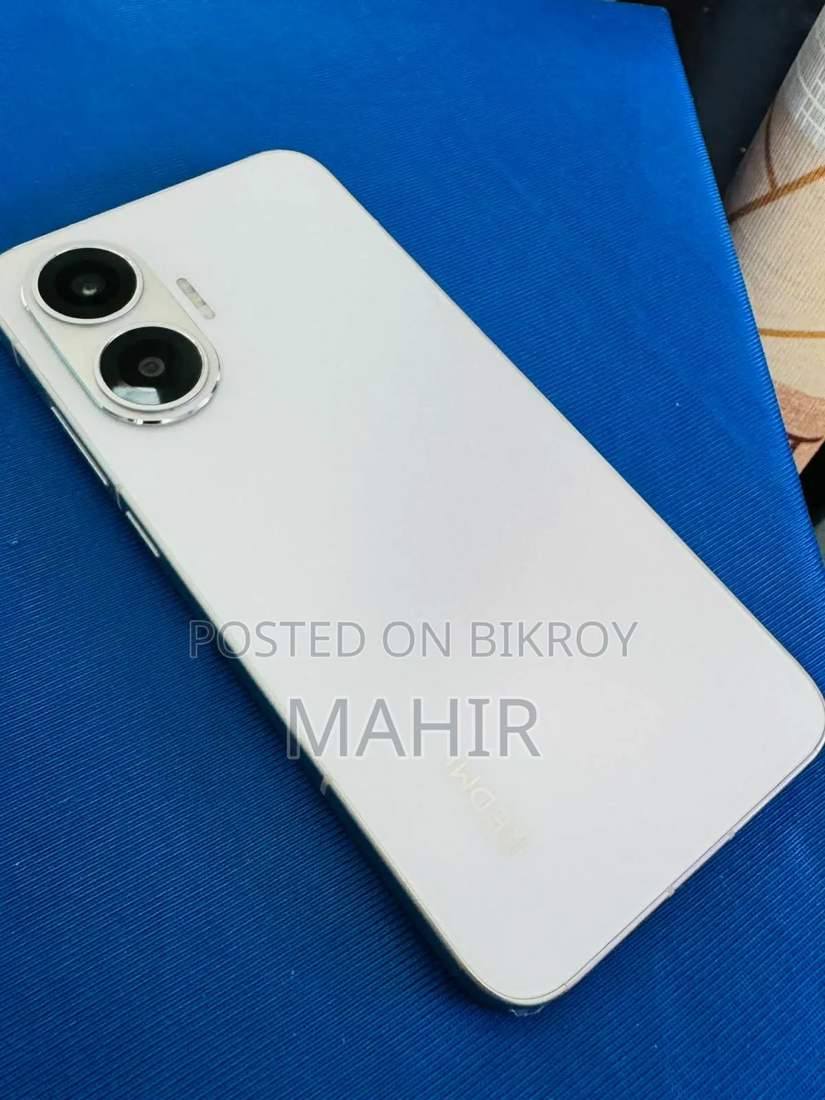 শাওমি রেডমি টার্বো ৪ প্রো ২৫৬ জিবি সাদা