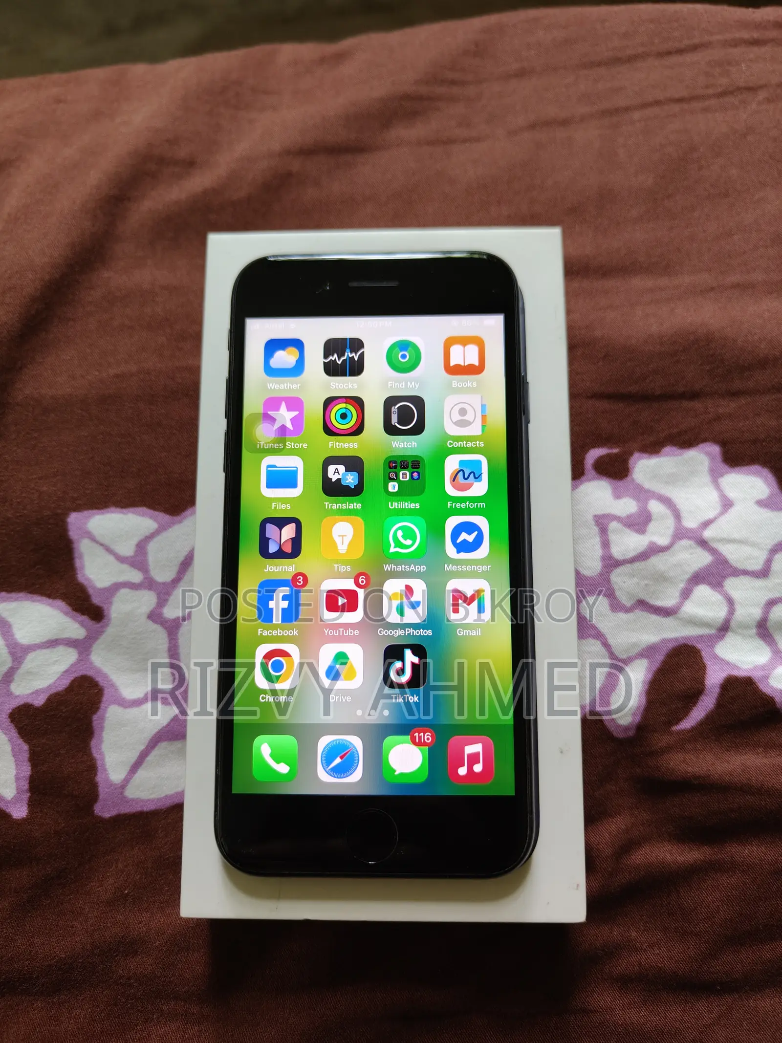 Apple iPhone SE (2022) 64 GB Black