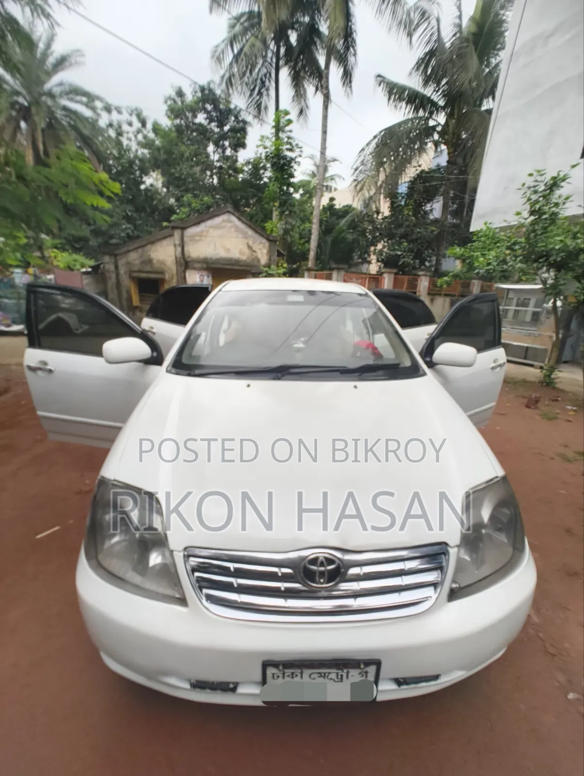 Toyota Corolla 2001 Off White