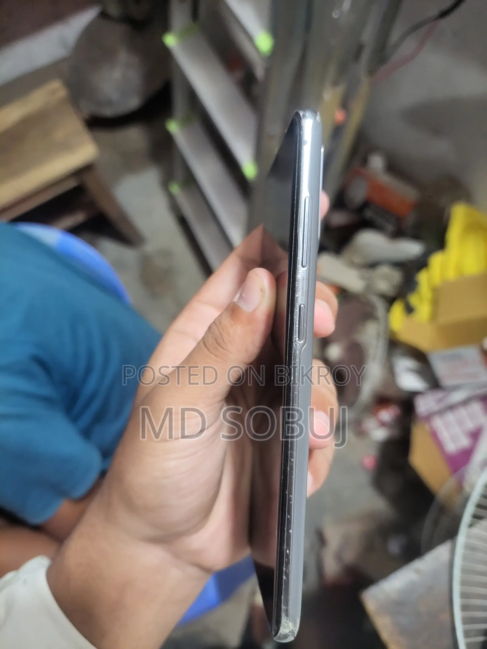স্যামসাং গ্যালাক্সি এ৮২ ৫জি (গ্যালাক্সি কোয়ান্টাম ২) ১২৮ জিবি সিলভার