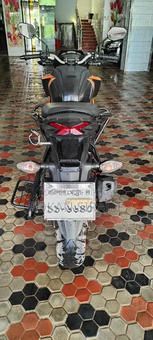 Honda Hornet 2020 Black