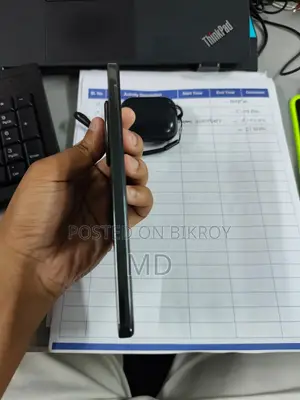 টেকনো ক্যামন ৩০ ২৫৬ জিবি কালো