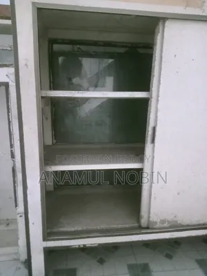 দোকানের কাউন্টার