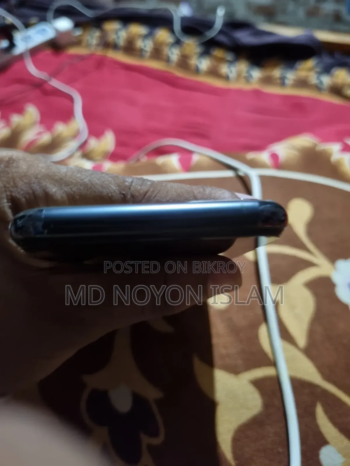 অ্যাপল আইফোন ১১ প্রো ৬৪ জিবি