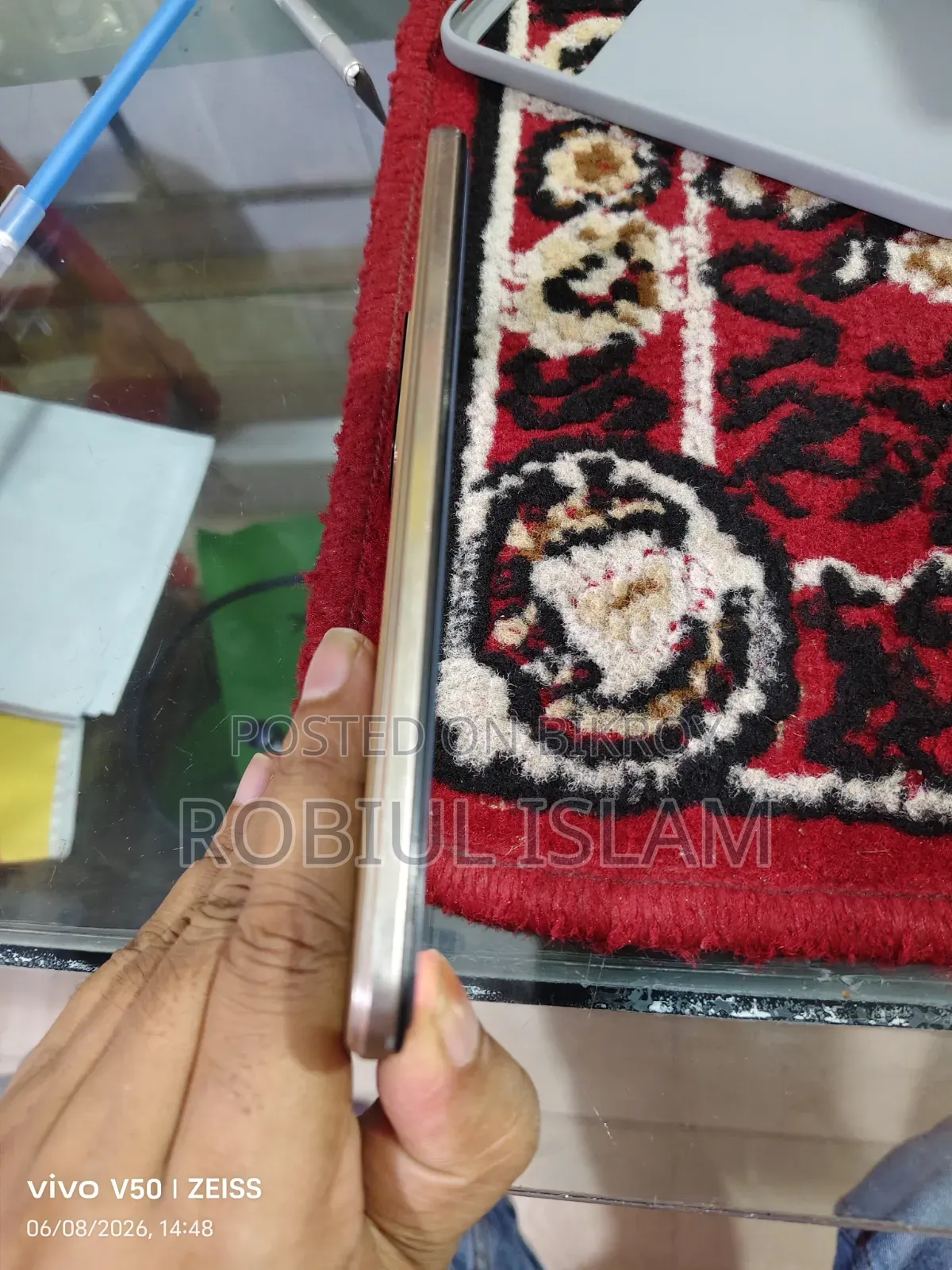 ভীভো ভি২৩ ১২৮ জিবি গোল্ড