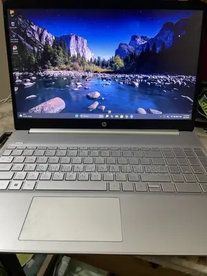 Laptop HP 15s 8gb Intel Core I5 SSD 512gb