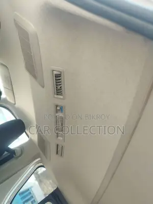 টয়োটা হাইএচ ২০২১ রূপালী