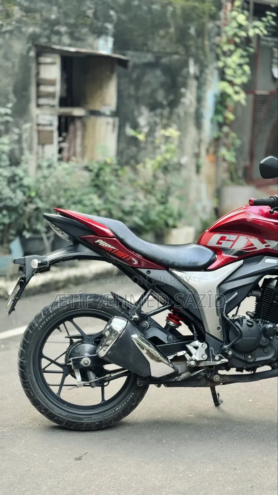 নতুন সুজুকি জিক্সার ২০২৪ লাল