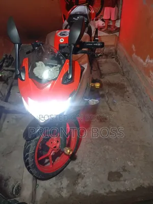 সুজুকি জিক্সার এসএফ ২০২৪ কমলা