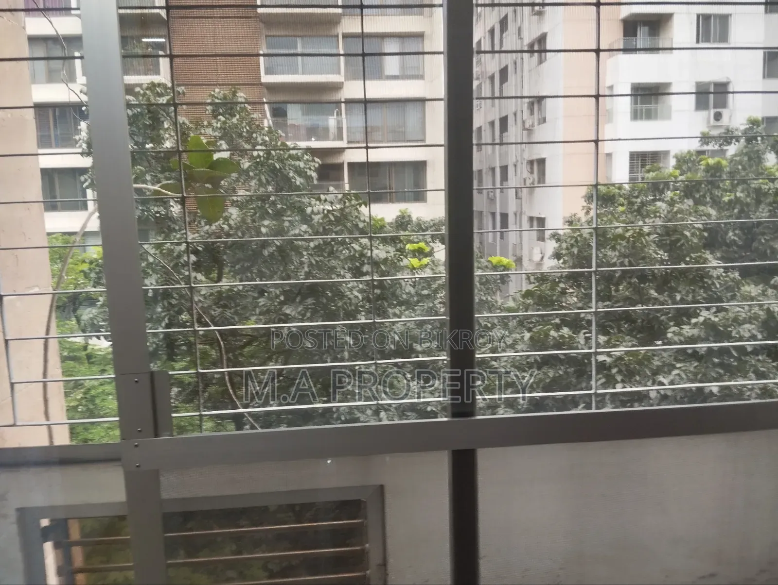 গুলশানের আর্বান এলাকায় ভাড়া দেওয়ার জন্য সাজানো ৩ বেডরুমের অ্যাপার্টমেন্ট