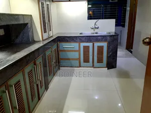 6-Bedroom House in Gulshan for rent
