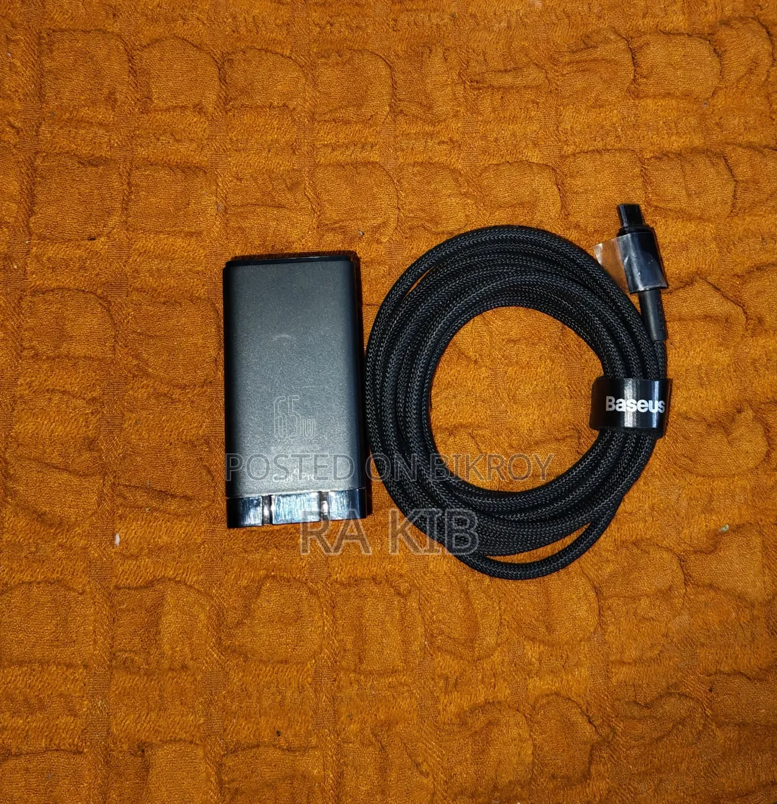 Baseus GaN5 Pro 65W,
Or Baseus Tungsten Gold 100W Type-C to Type-C