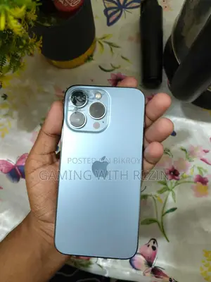 অ্যাপল আইফোন ১৩ প্রো ১২৮ জিবি নীল