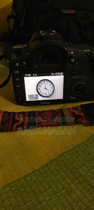 ক্যানন ইওএস ৭ডি উইথ কিট লেন্স