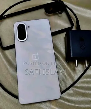 ওয়ানপ্লাস নর্ড সিই৫ ১২৮ জিবি হোয়াইট
