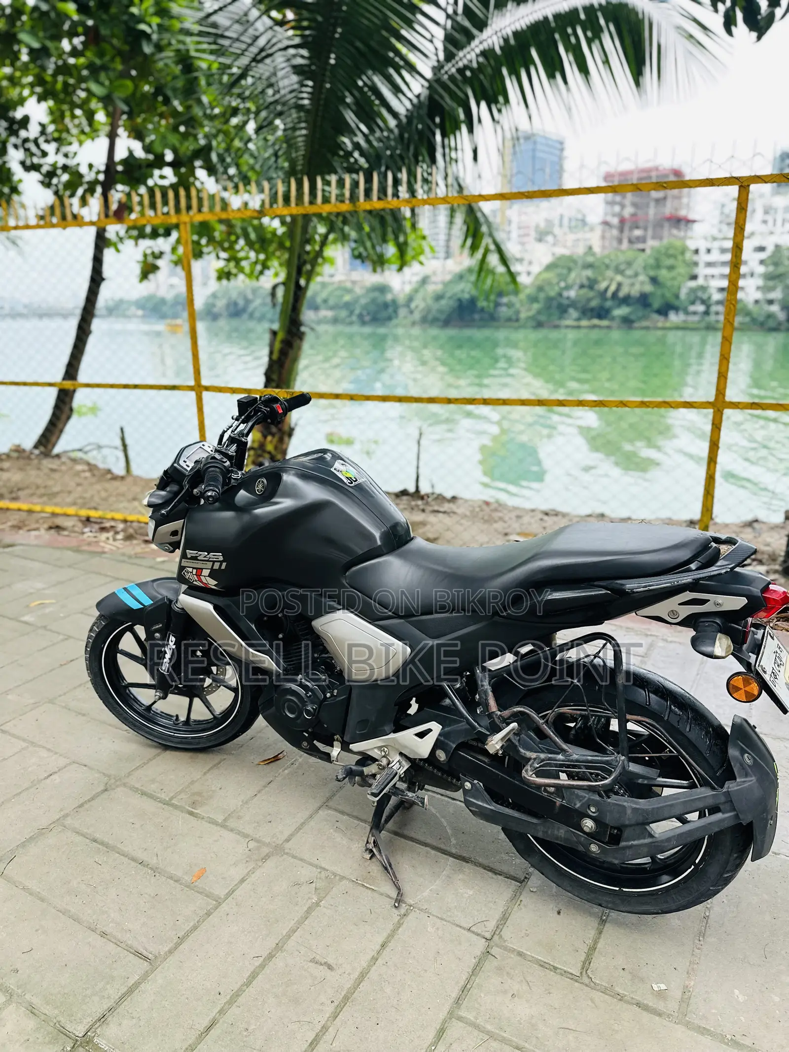 Yamaha FZS V3 2022 Black