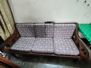 Sofa Set 3 Seat With Cushion