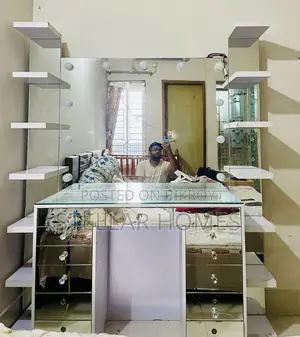 Premium Dressing Vanity