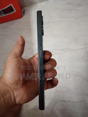 Vivo Y04 128 GB Blue